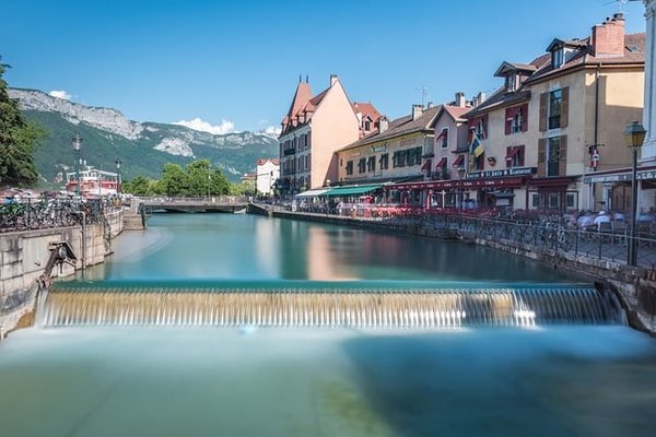 Quels conseils suivre pour choisir son immobilier avec l'agence immobilière BARNES Annecy ?
